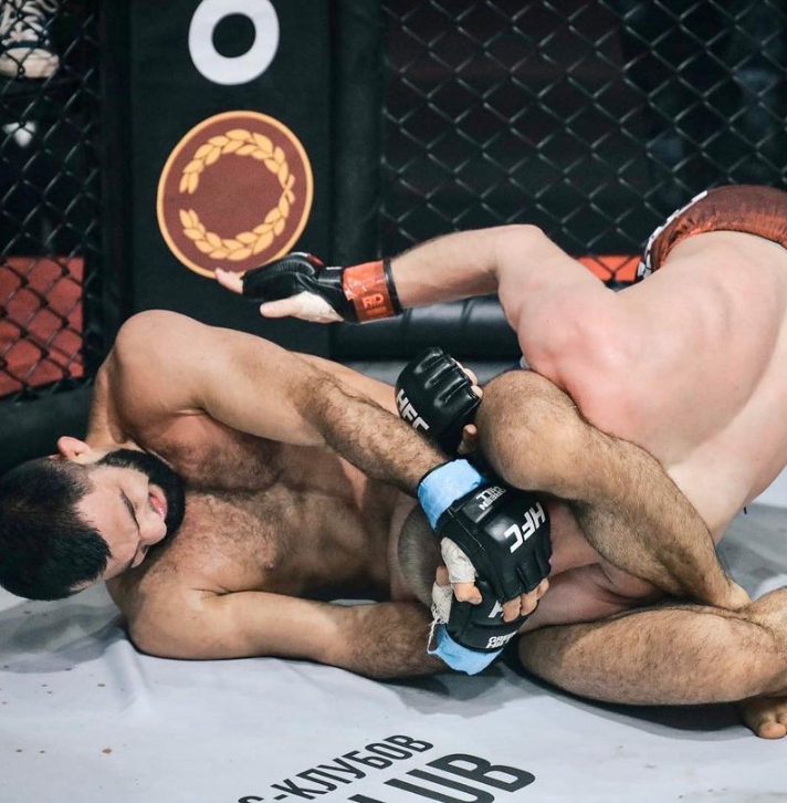 Яркий дебют Шахмара Садыгова в лиге Hardcore MMA